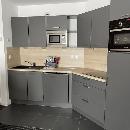 Apartmán Le Portillo - Piscine - 3 Pieces Pour 8 Personnes Mae-4883